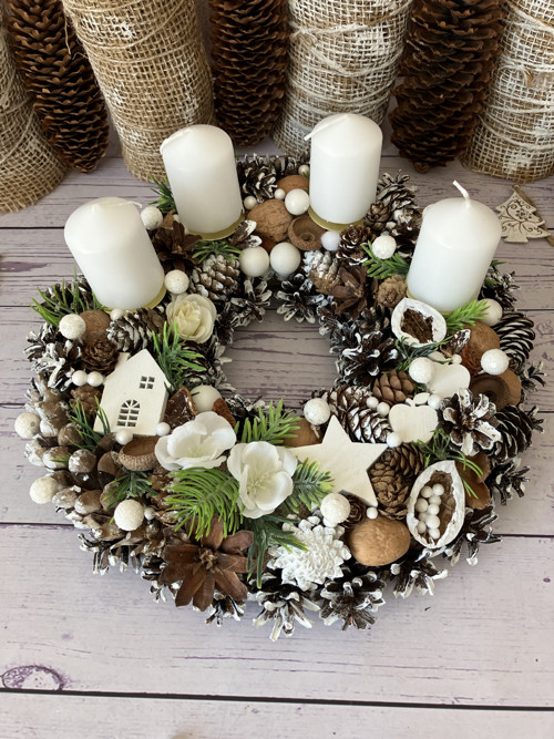 Adventní věnec - Bílé Vánoce