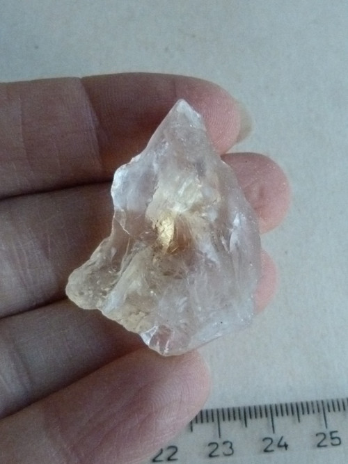 Citrín surový - 3,7 cm