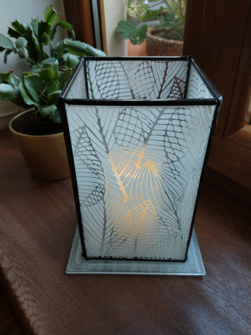 Lampa velká