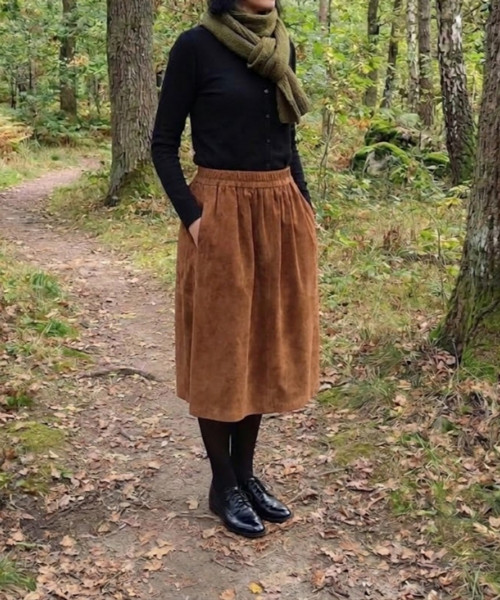 Dámská velvetová midi sukně