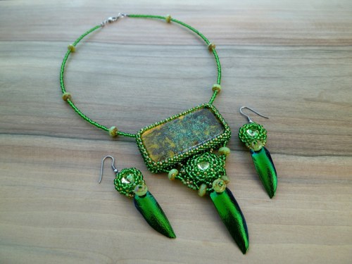 Souprava šperků Eileen se Swarovski a krovkami