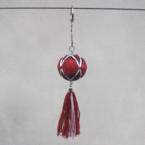 Temari talisman na cesty