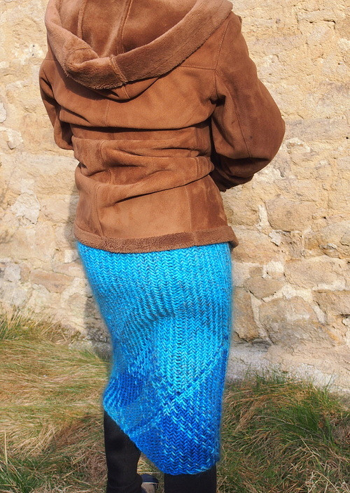 Modrá Nefertiti-sukně-sprang