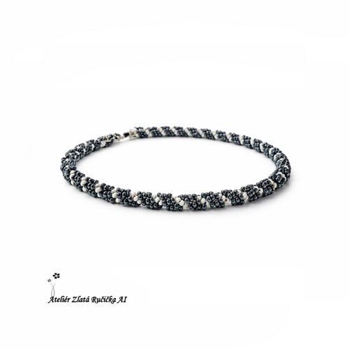 BLACK & WHITE - náhrdelník