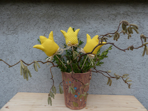 Tulipán žlutý