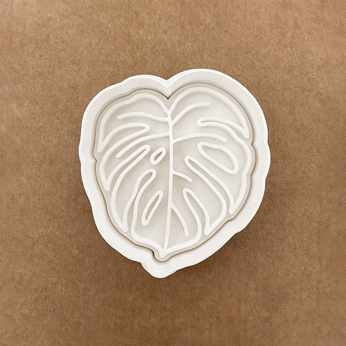 Vykrajovátko - Monstera — foto 1