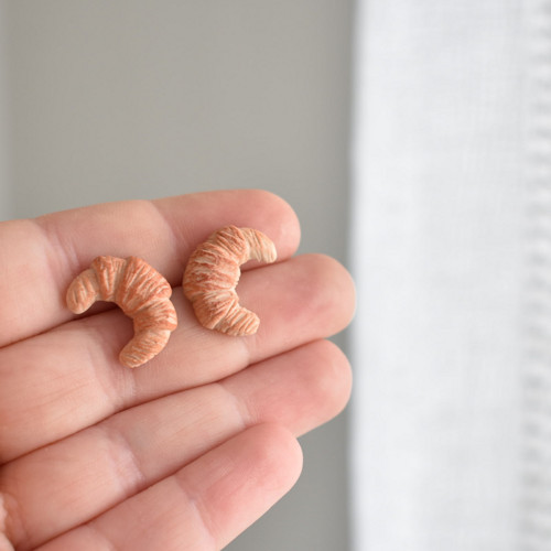 Croissant náušnice - Chirurgická ocel