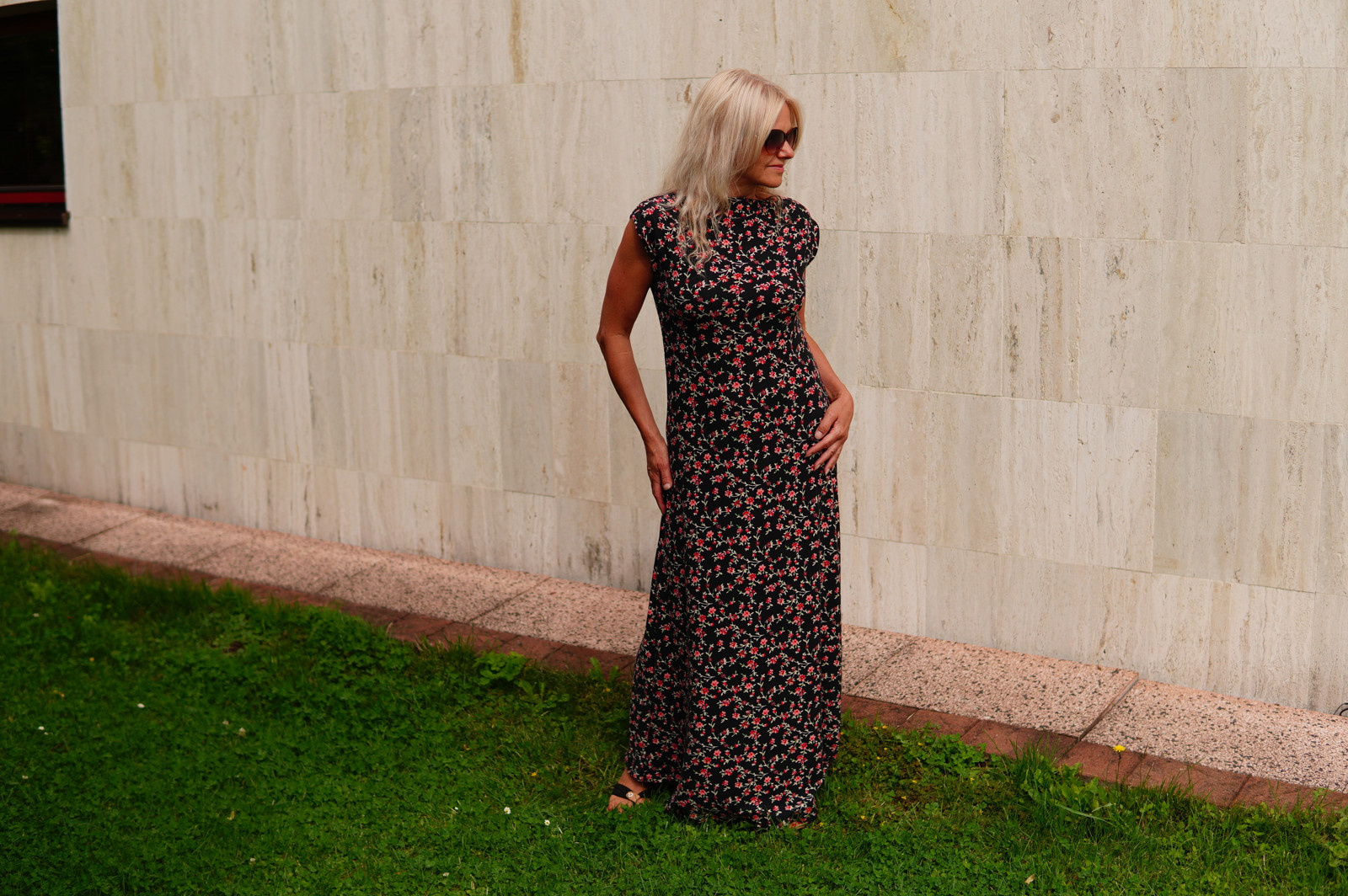 Leona - Stylové, barevné maxišaty pro dámy main image 1