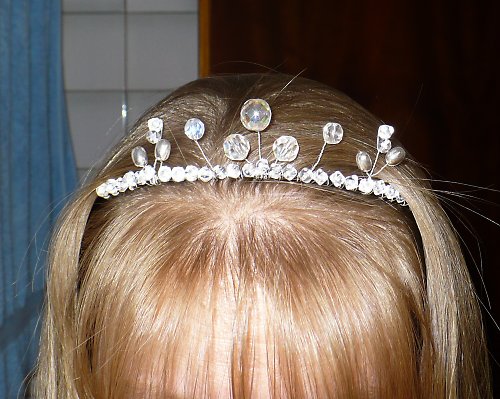 Čelenka v průhledné — foto 2