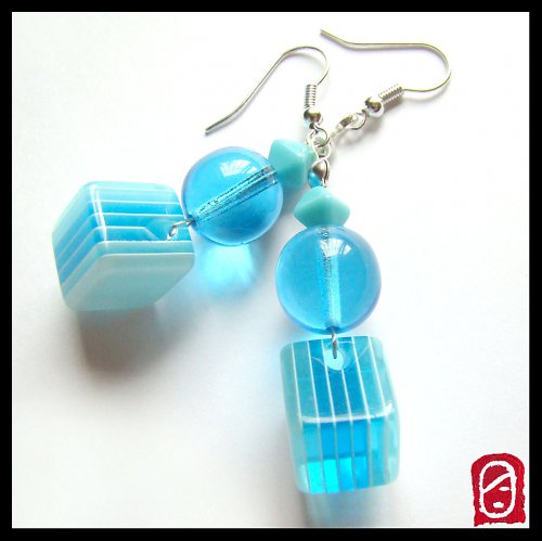 Juicy plastic in blue — foto 5