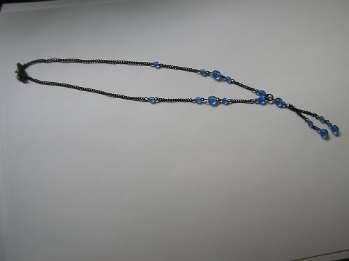 Černomodrý náhrdelníček — foto 2