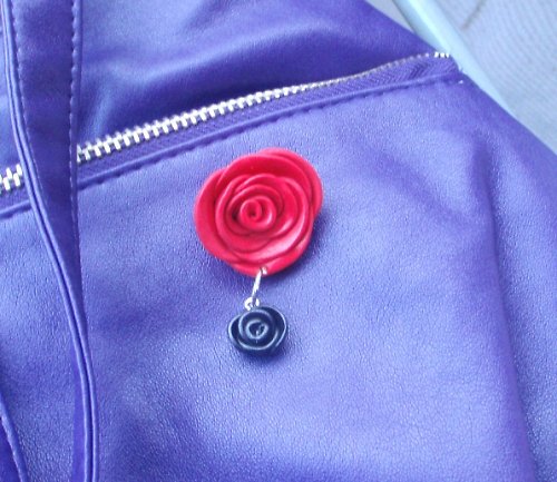 Glamour Rose Red brošňa — foto 2