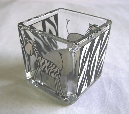 Malovany svicen -zebra — foto 3