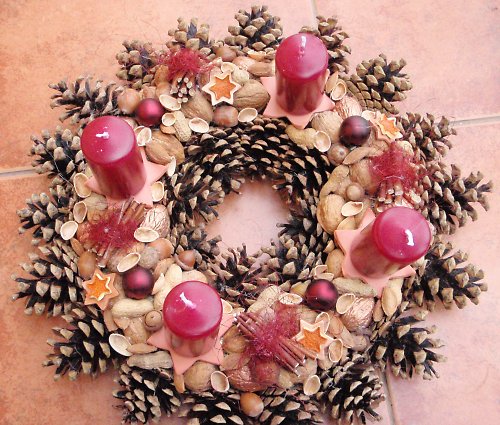 Adventní věnec - bordó — foto 5