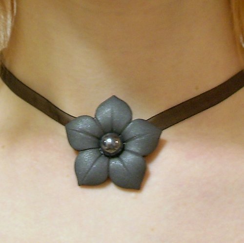 Černý květ — foto 2