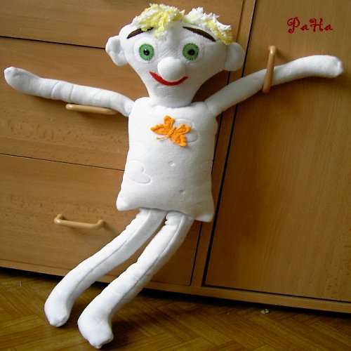 Skřítek s motýlem — foto 2