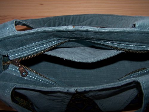 Kabelka šedozelená — foto 2
