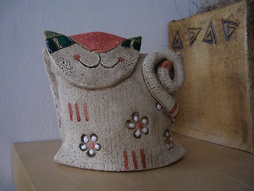 Kočka stojací — foto 2