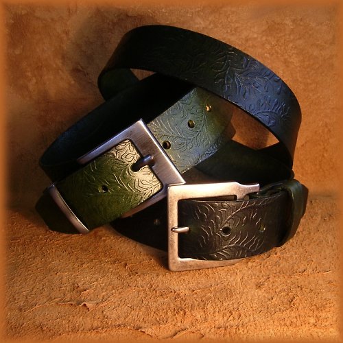 Kožený opasek tm. zelený — foto 5