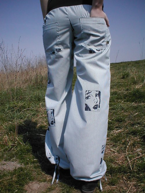 Kalhoty — foto 2