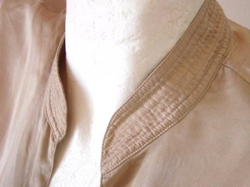 Hedvábná tunika-kaftan — foto 3