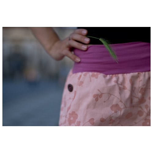 Button Girl — foto 2
