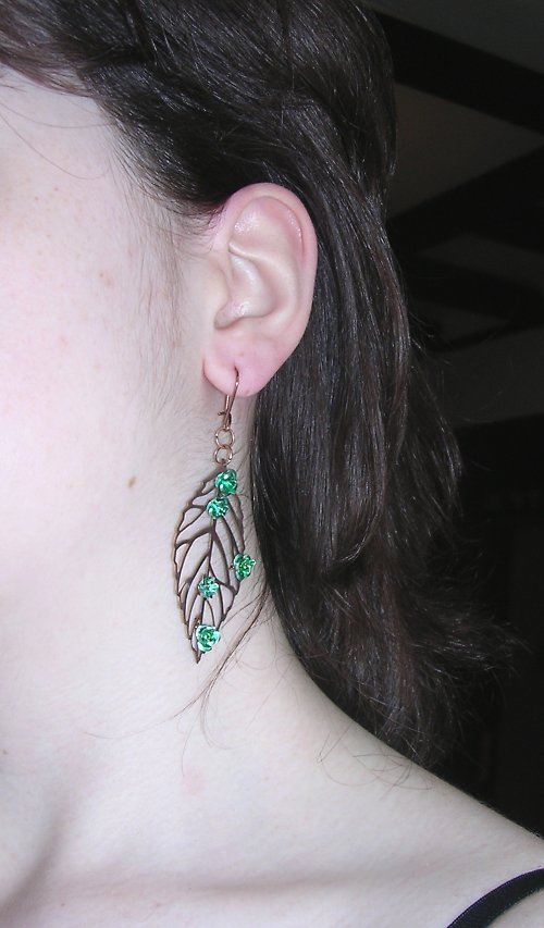 Leaves SLEVA — foto 2