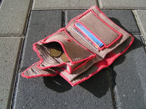 Peněženka — foto 2