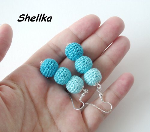 Háčkované náušnice tyrkysové,,MINI BOBULKY,, — foto 2