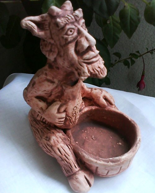 Satyr s džbánkem — foto 3