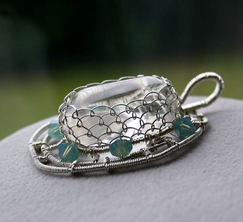 A present for Abigail`s midwife — foto 2