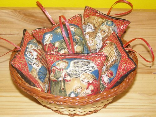 Vánoční ozdoby s biblickými výjevy — foto 2