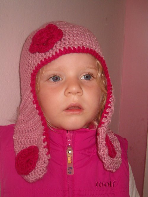 Zimní Háčkovaná Čepice Ušanka — foto 4