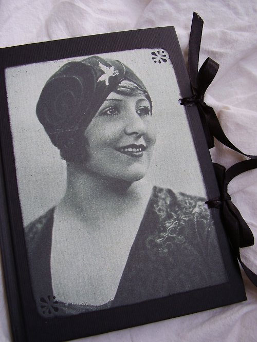 Růža Šípková - zápisník (černý) — foto 2