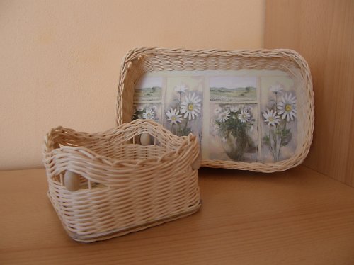 Sada tác a košík — foto 3