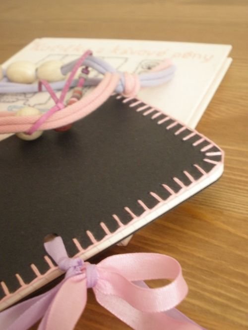 Obšitý Moleskine v růžové — foto 2