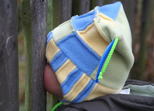 Modro-žluto-zelinkavá — foto 2