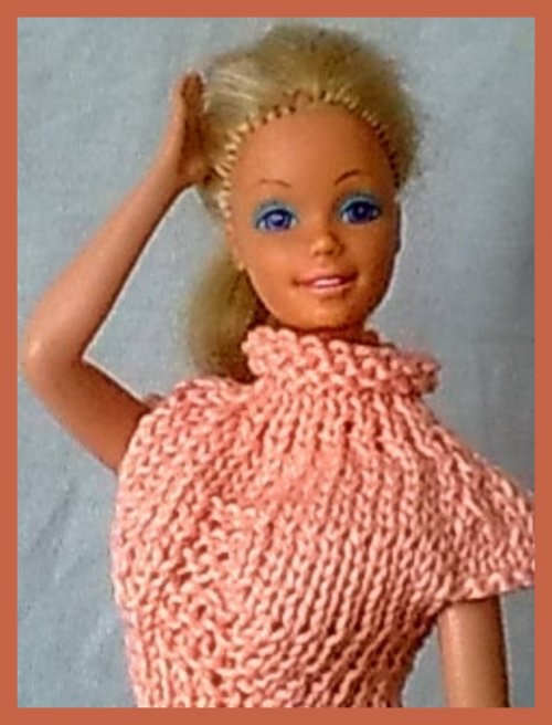 Lososový kostýmek pro Barbie — foto 4