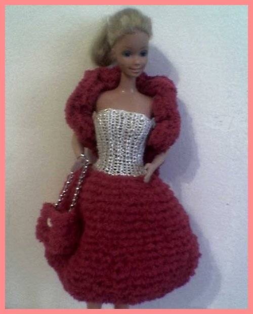Večírkové šaty pro Barbie — foto 3