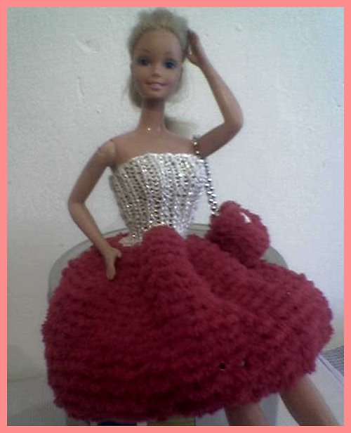 Večírkové šaty pro Barbie — foto 4