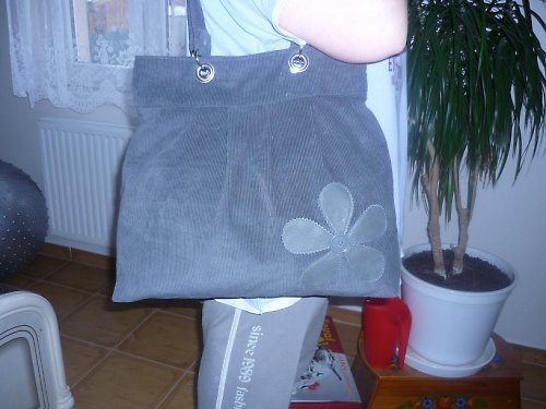 Manšestrová šedá... — foto 2