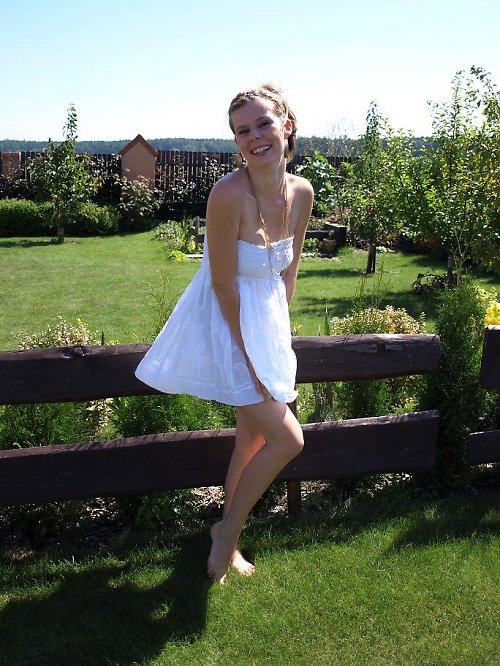 "NA PŘÁNÍ" Bílé bavlněné šaty — foto 3