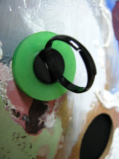Knoflíkohraní prstýnek — foto 2