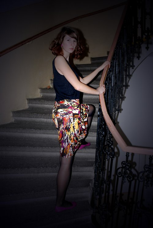 Pestrobarevná sukně — foto 2