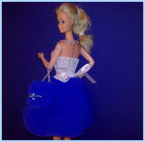 Večírkové šaty pro Barbie — foto 2