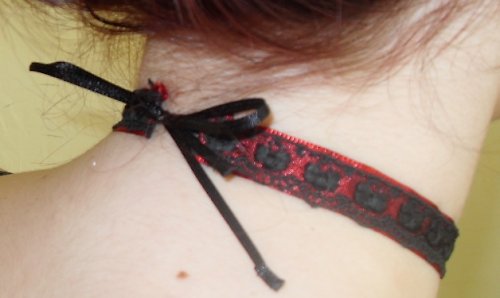 Nina stuha na krk — foto 2