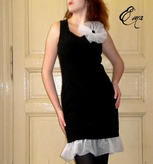 Little black (and white :) dress... — foto 6