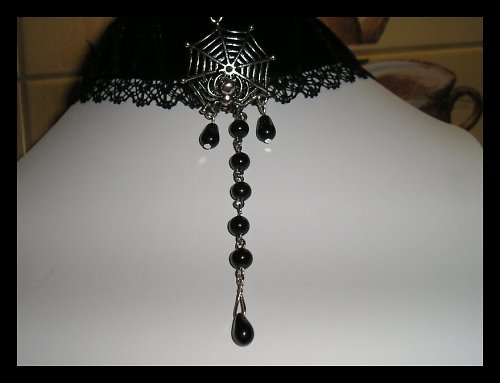 Černá sametka - chocker - PAVOUČEK — foto 3