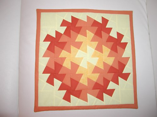 Polštář - do žluto-oranžova — foto 2