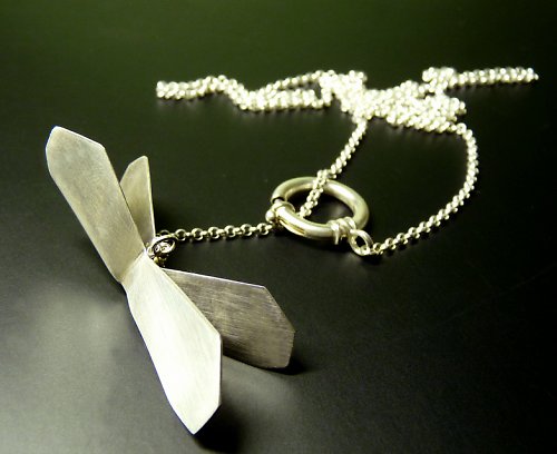 Náhrdelník FLY — foto 2